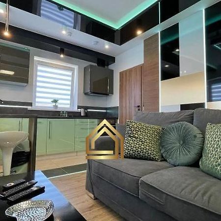 #4 Tgha Luxury One Bedroom Apartment In Athlone Exterior photo